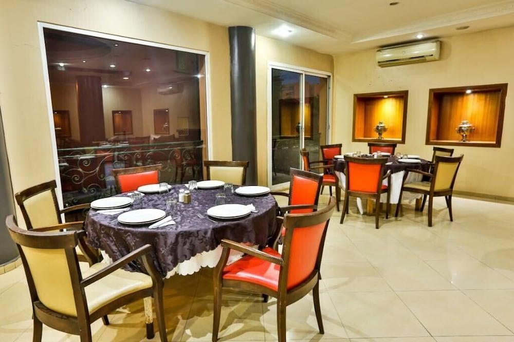 Hotel Al Bassatine Béni Mellal Eksteriør billede